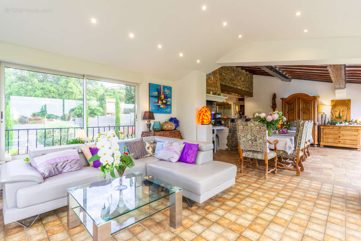 Maison à CAVALAIRE-SUR-MER