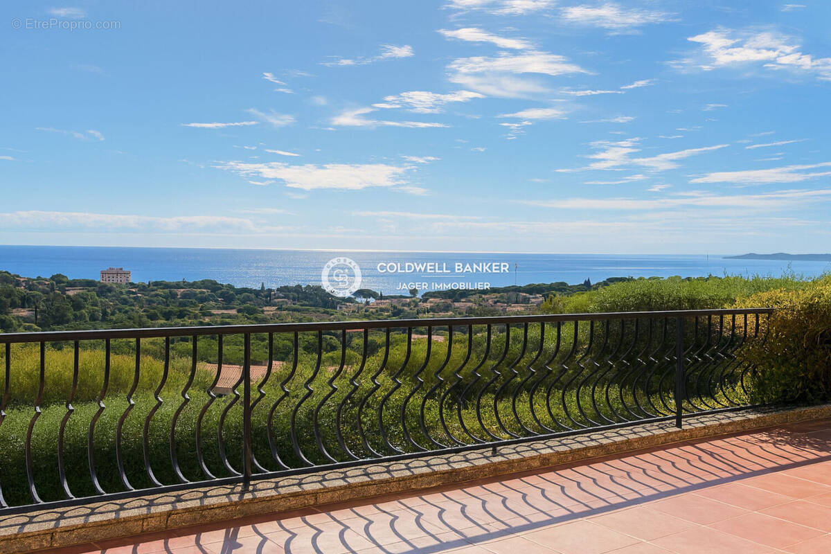 Maison à LES ISSAMBRES