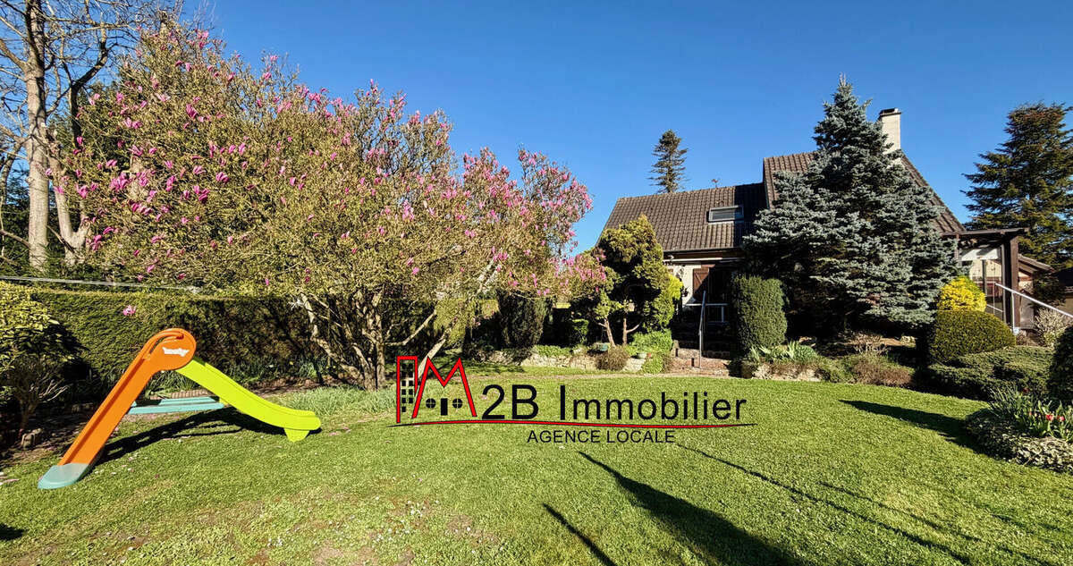 Maison traditionnelle sur beau et grand jardin - photo 15