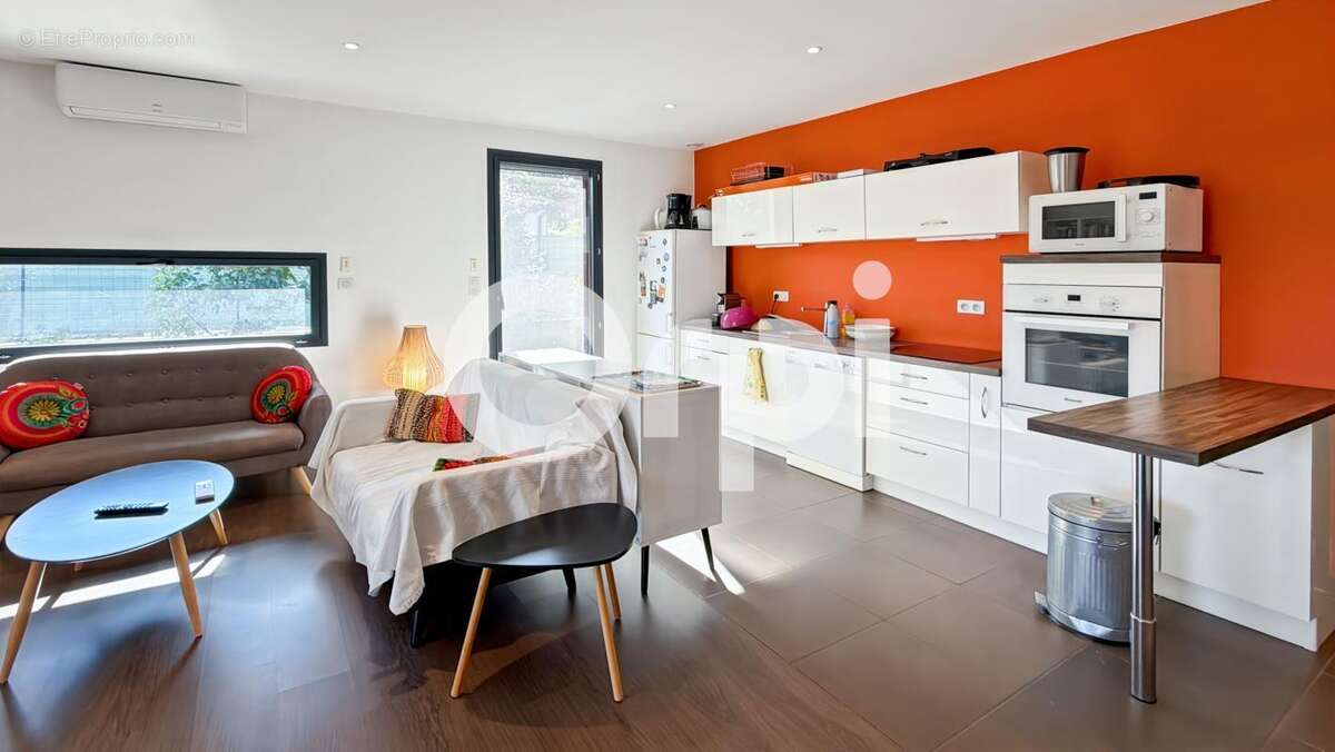 Villa en bois avec piscine - photo 16
