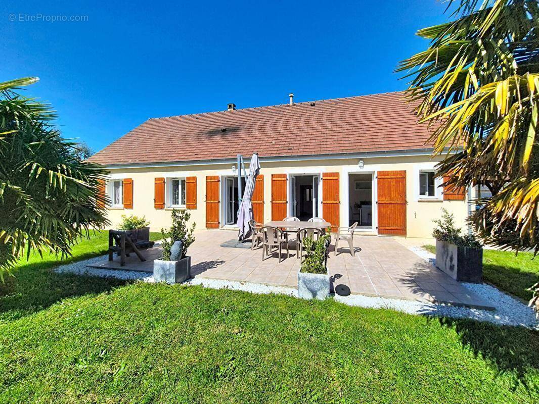 Maison à PARASSY