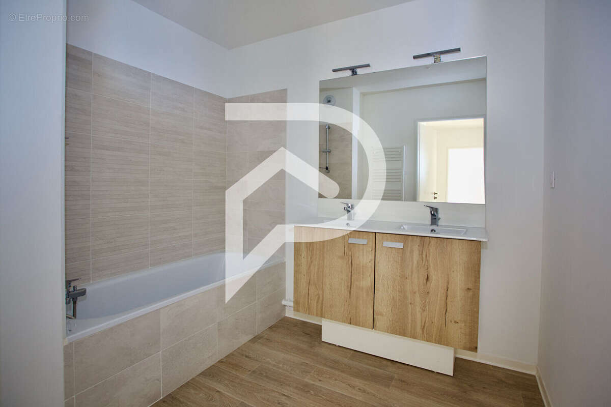 Appartement à JASSANS-RIOTTIER