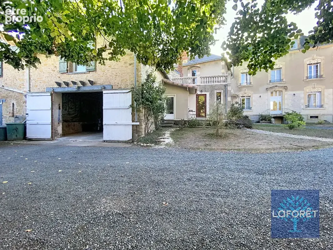 Maison de Maître Chantonnay 9 pièces 345 m2 - photo 1