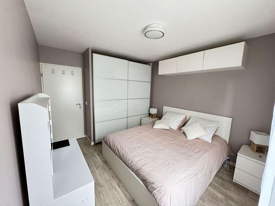 Appartement à CHILLY-MAZARIN