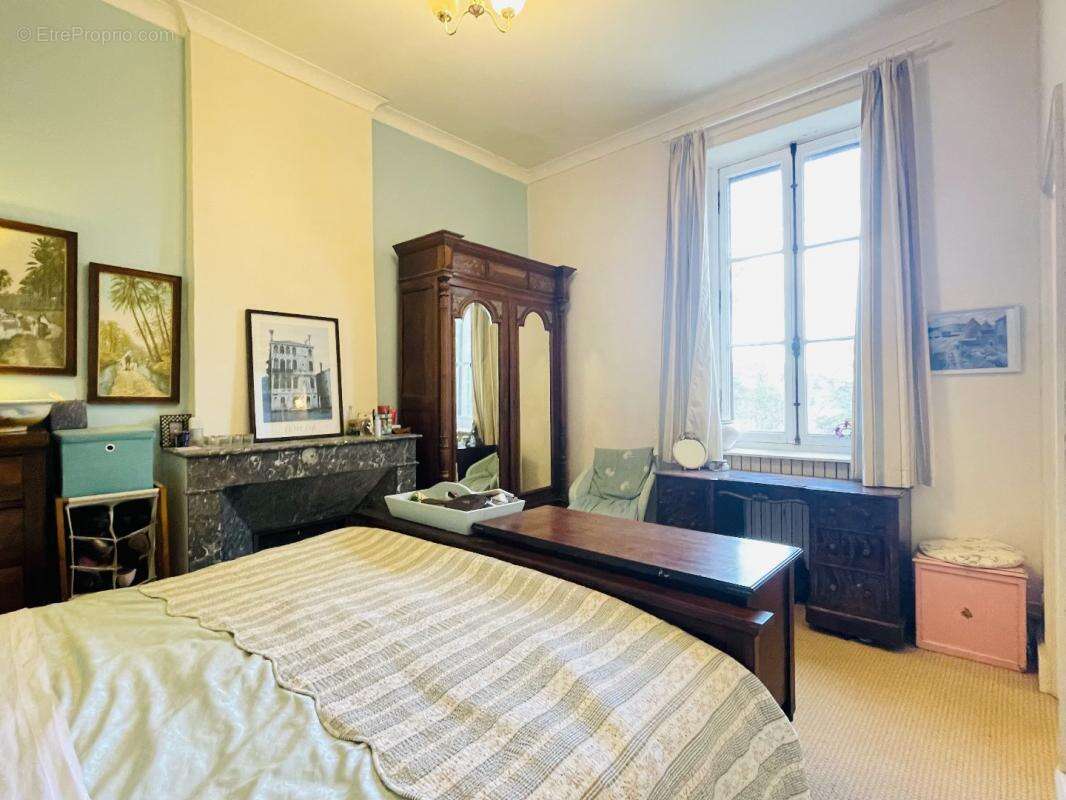 Maison à SAINTE-DODE