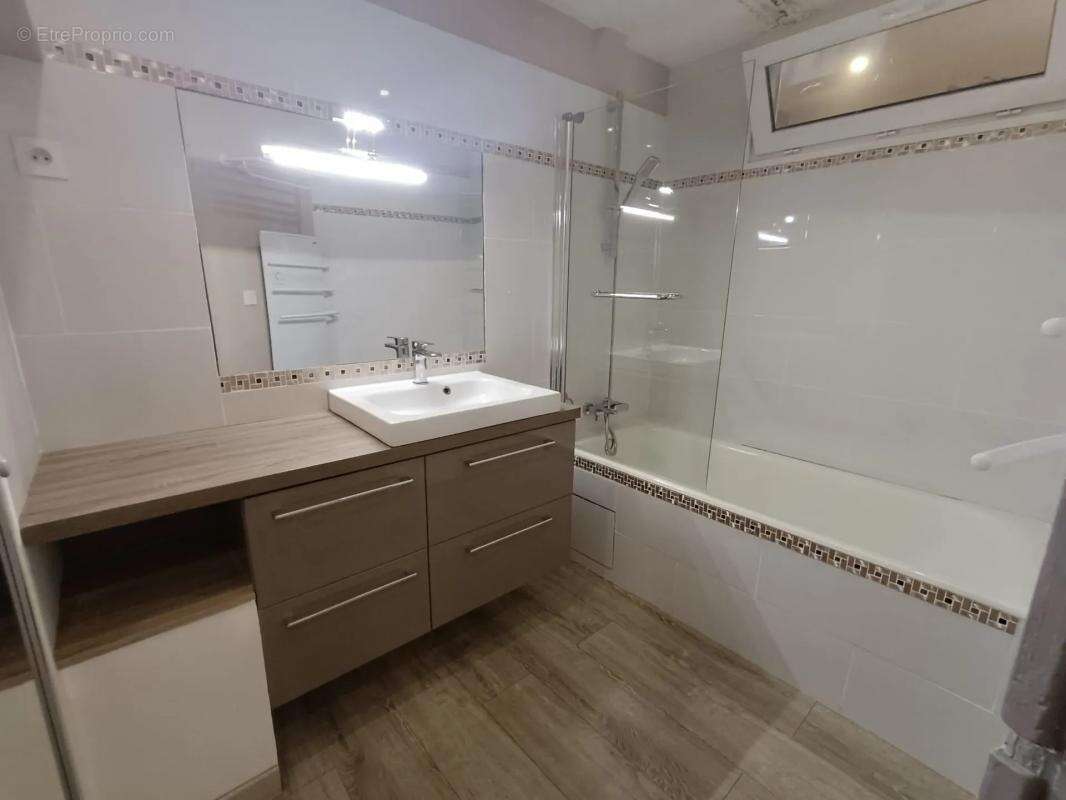 Appartement à BRIGNOLES