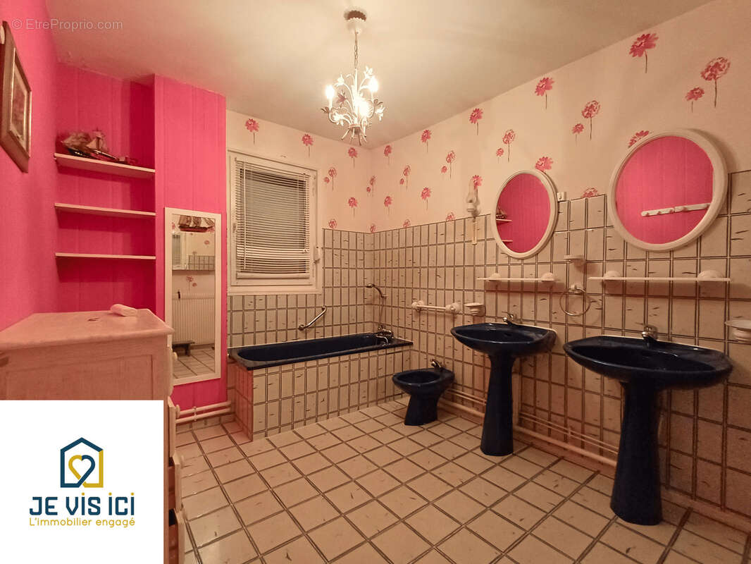 Maison à LA COUTURE