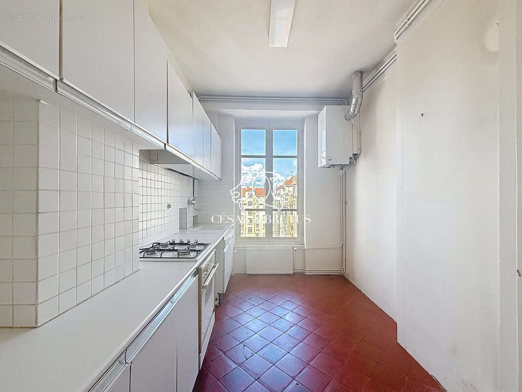 Appartement à LYON-6E
