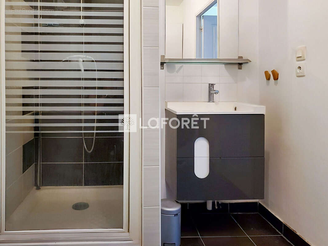 Appartement à QUIMPERLE