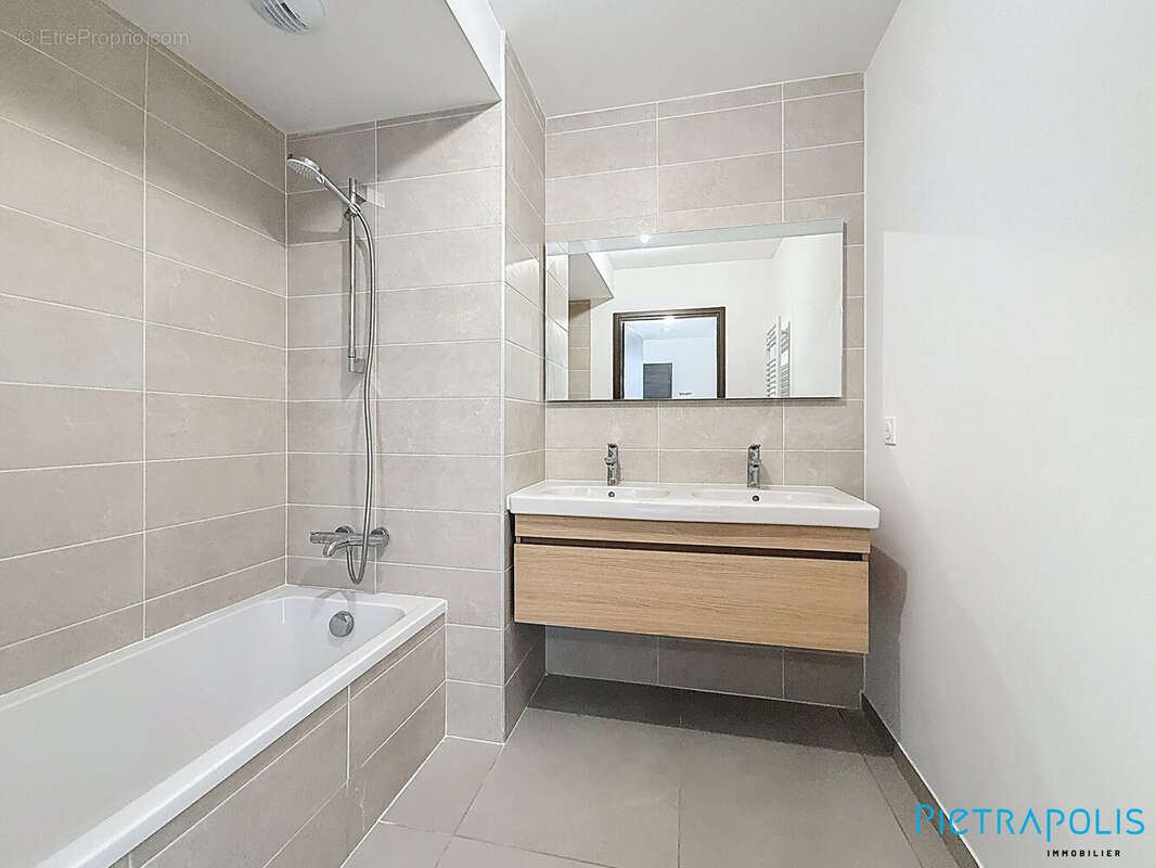 Appartement à ORNEX
