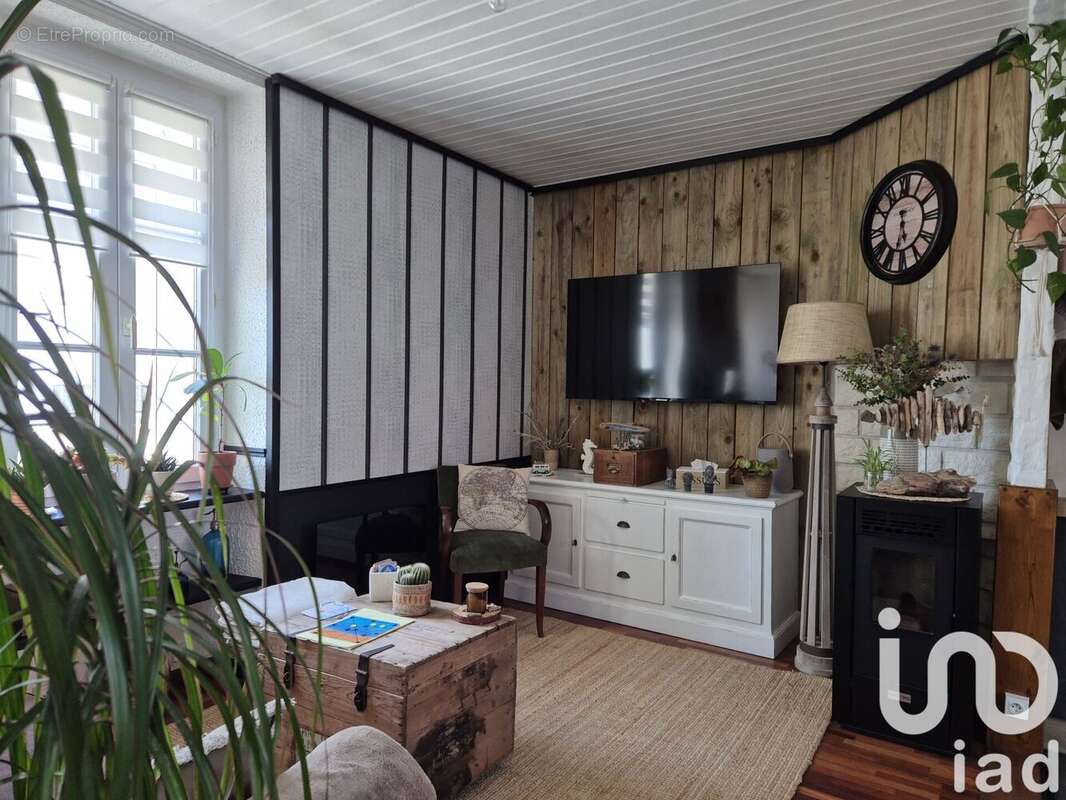 Photo 4 - Maison à SAINT-JULIEN-DES-LANDES