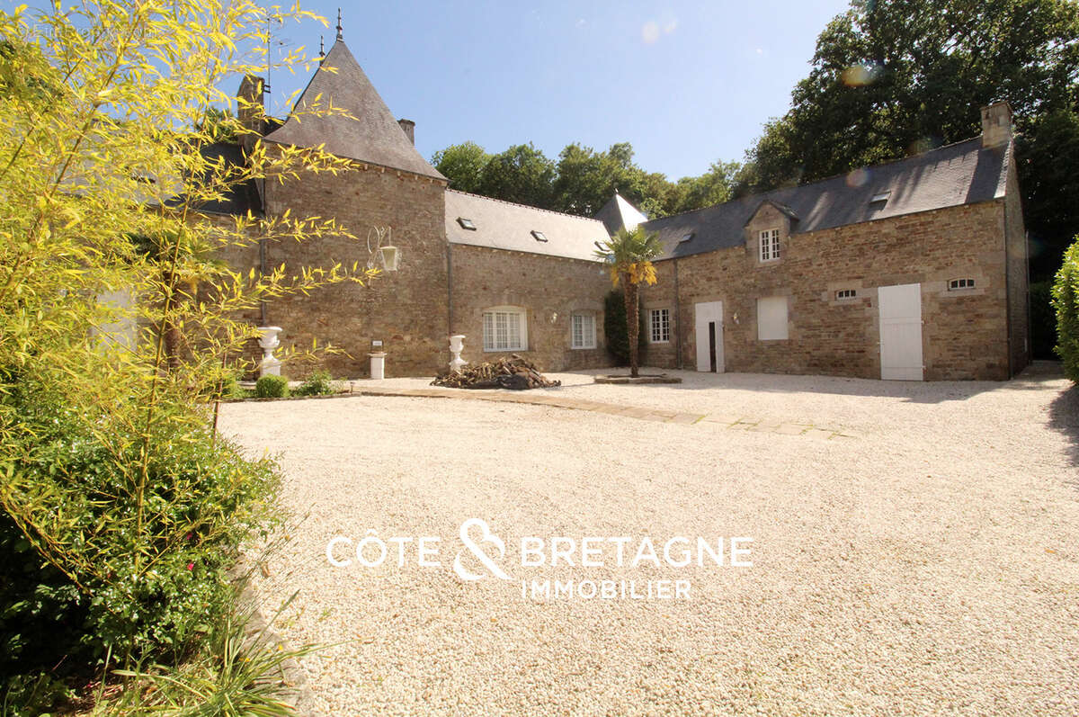 Maison à HENON