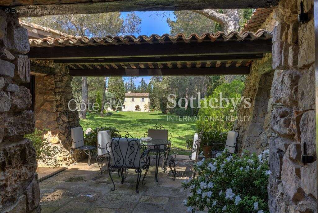 Maison à AURIBEAU-SUR-SIAGNE