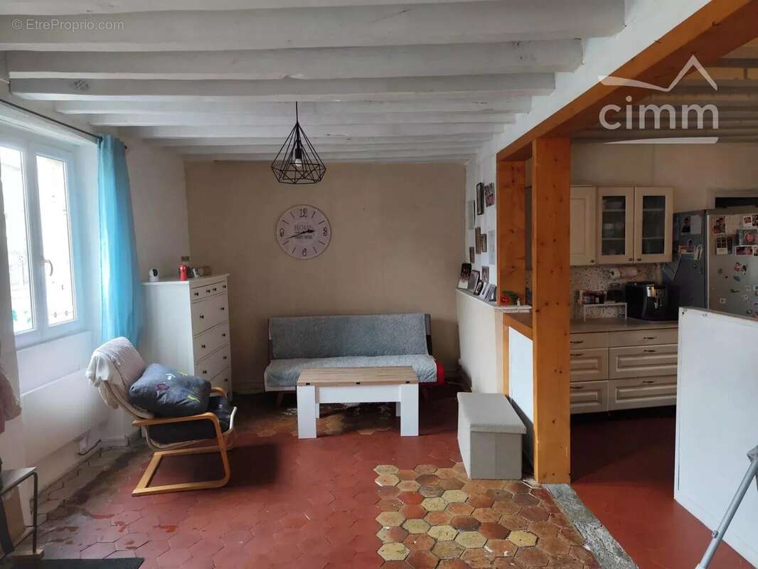 Maison à CHEPTAINVILLE