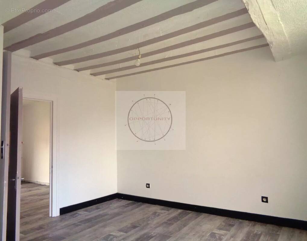 Maison à USSY-SUR-MARNE