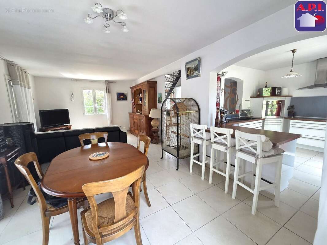 Maison 119 m² à Calmont  - photo 5