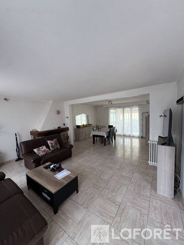 Maison à AULNAY-SOUS-BOIS