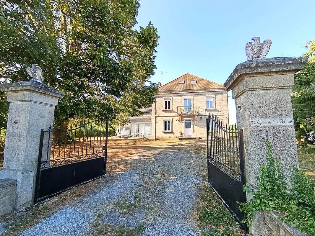 Maison à VALLIERE