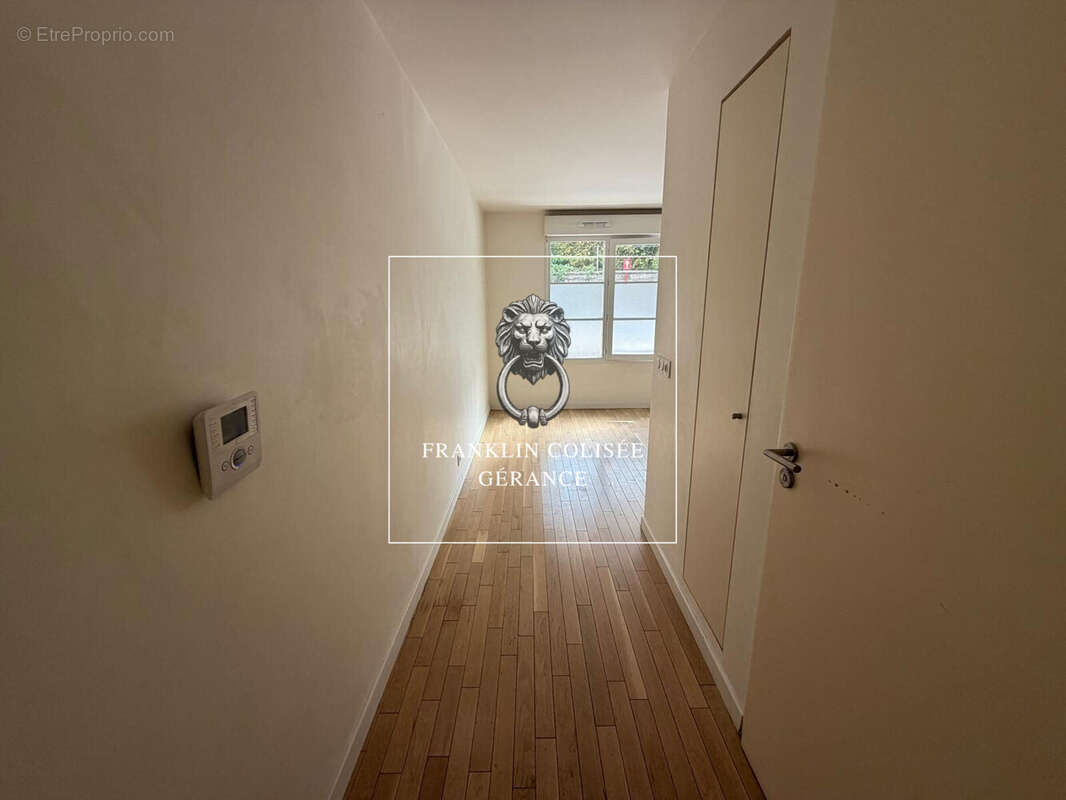 Appartement 24 m² à Maisons-Alfort  - photo 7