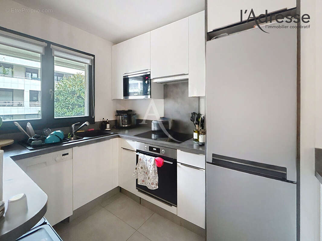 Appartement à SURESNES