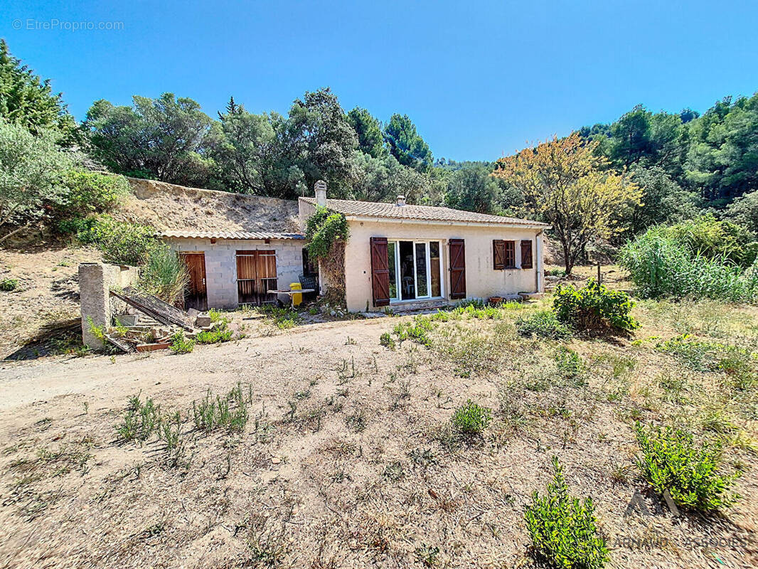 Maison à LA CADIERE-D'AZUR