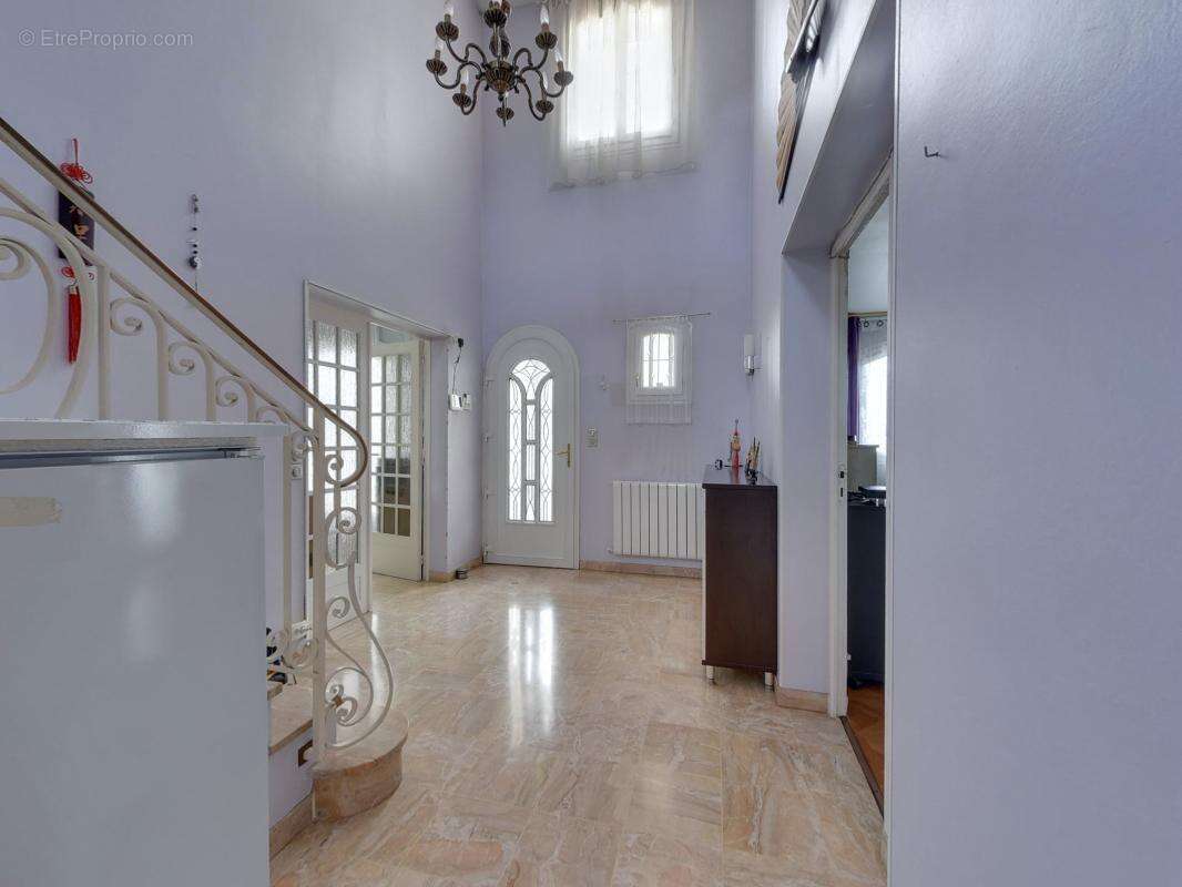 Maison À Vendre - photo 3
