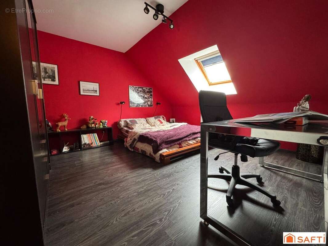 Photo 7 - Maison à CHANTELOUP-LES-VIGNES