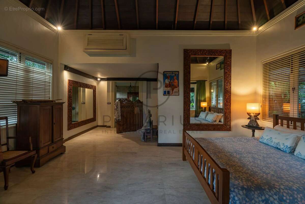 Domaine Colonial de Luxe Intemporel  Rare Résidence Familiale en Pleine Propriété près de Canggu, Bali - photo 35