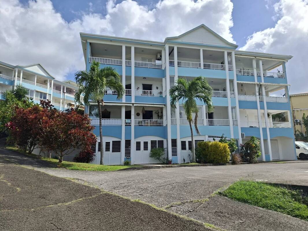 Appartement à LES TROIS-ILETS