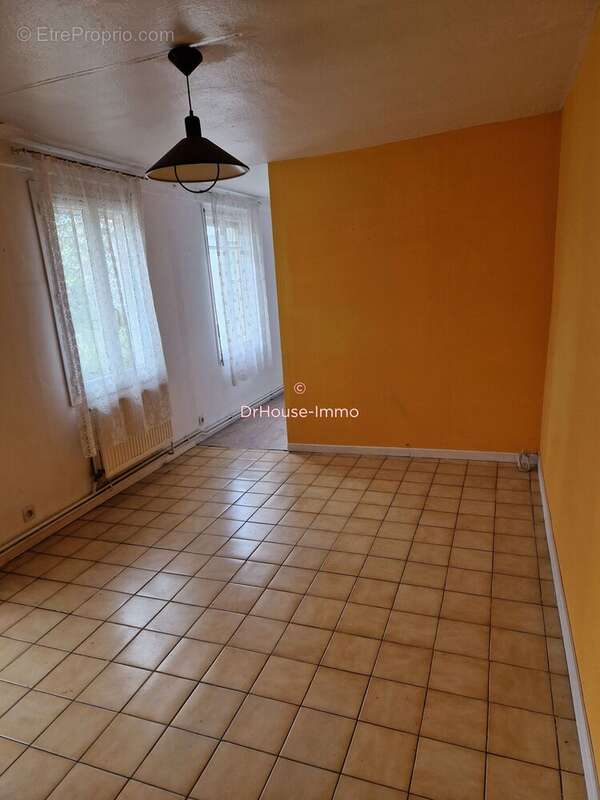 Maison à CAUDEBEC-LES-ELBEUF