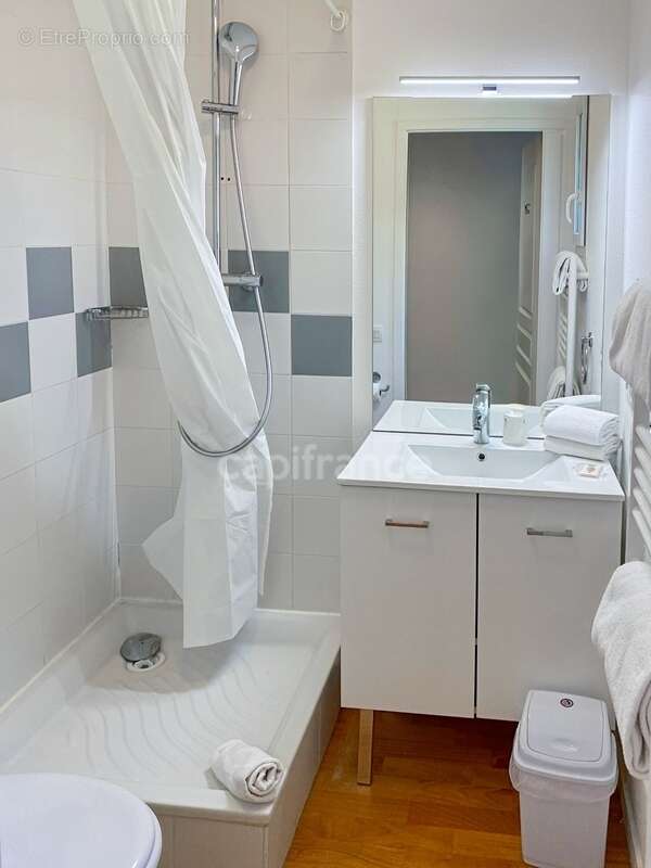 Appartement à PREVESSIN-MOENS