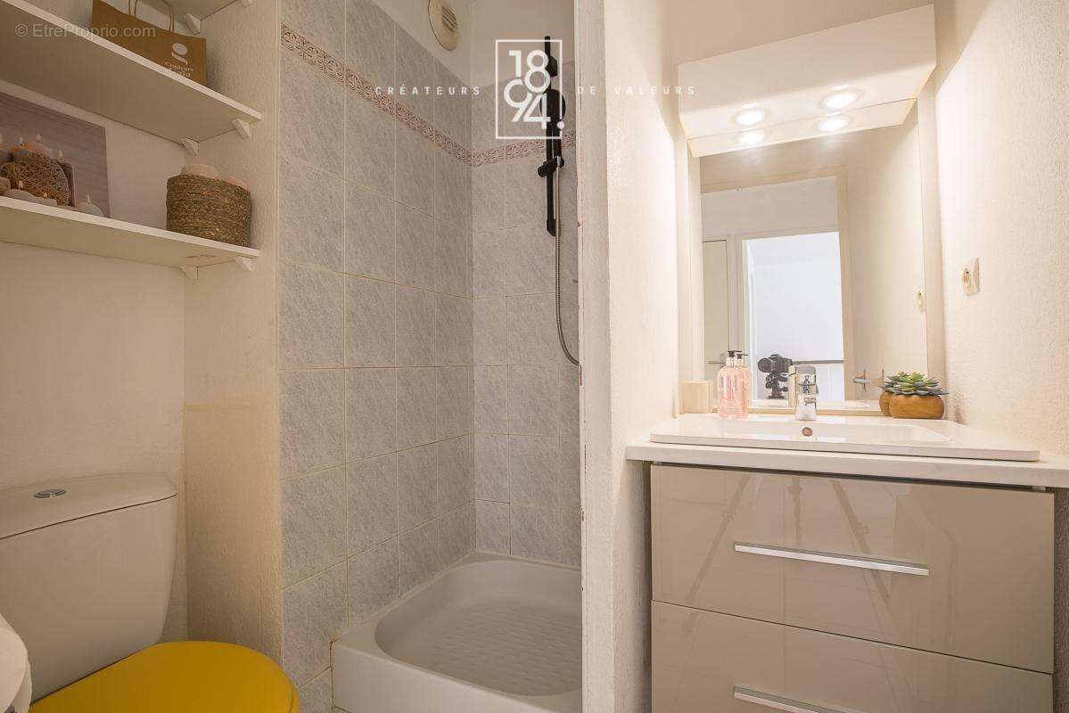 Appartement à MARSEILLE-8E