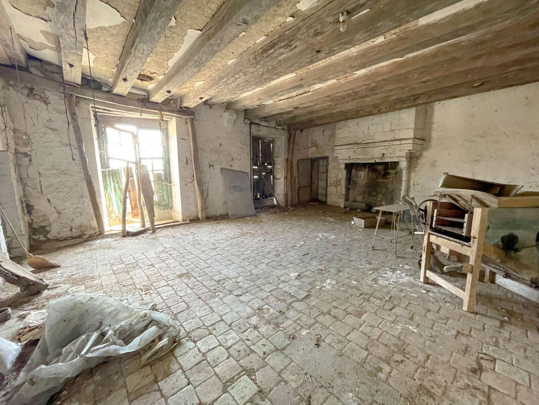 Maison à SAINT-SAUVEUR