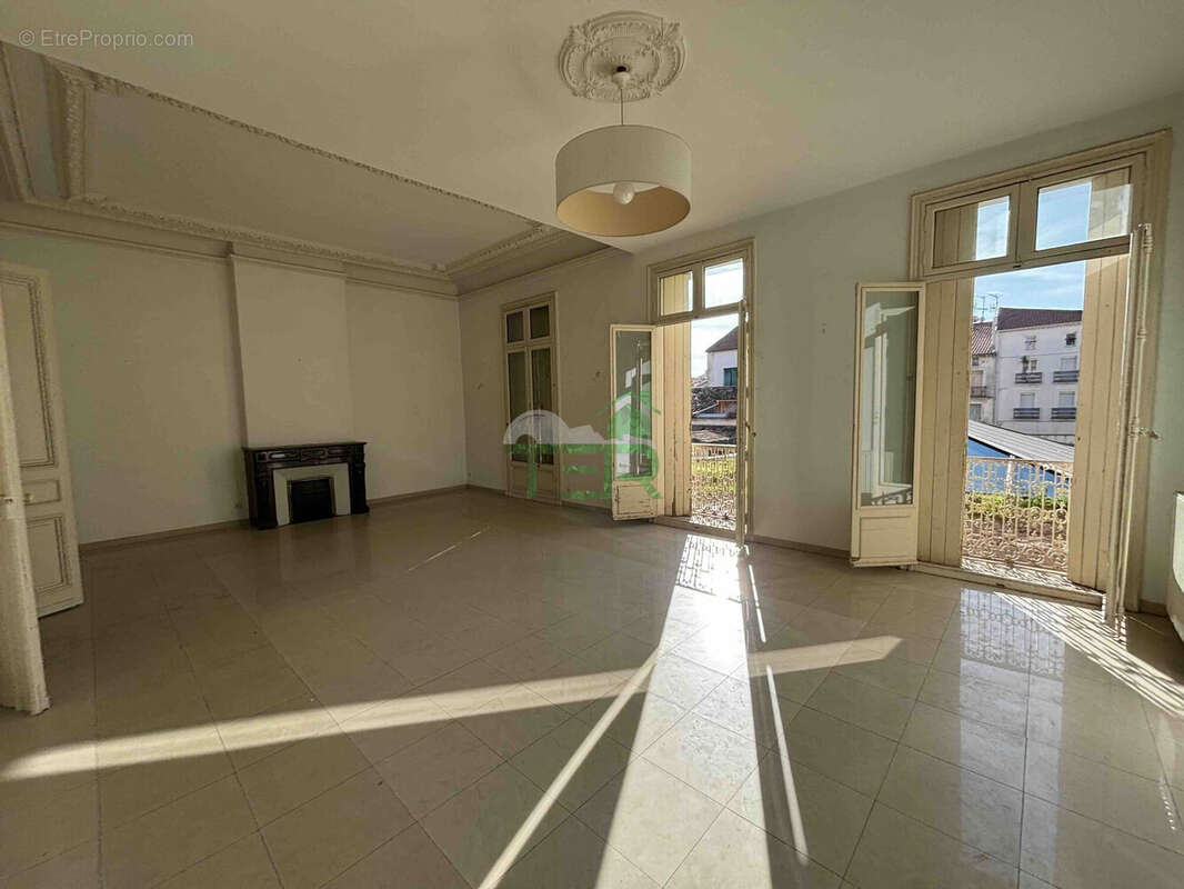 Appartement à BEZIERS