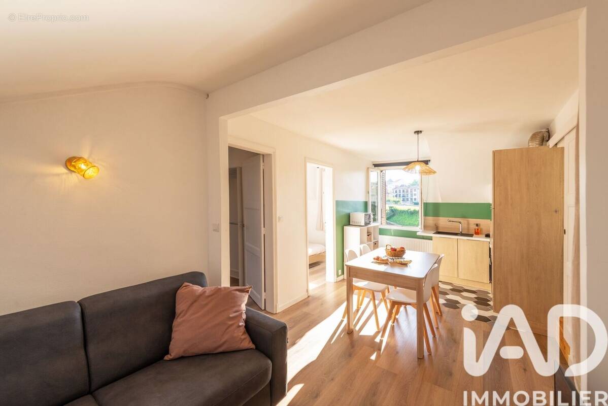 Photo 1 - Appartement à AURILLAC
