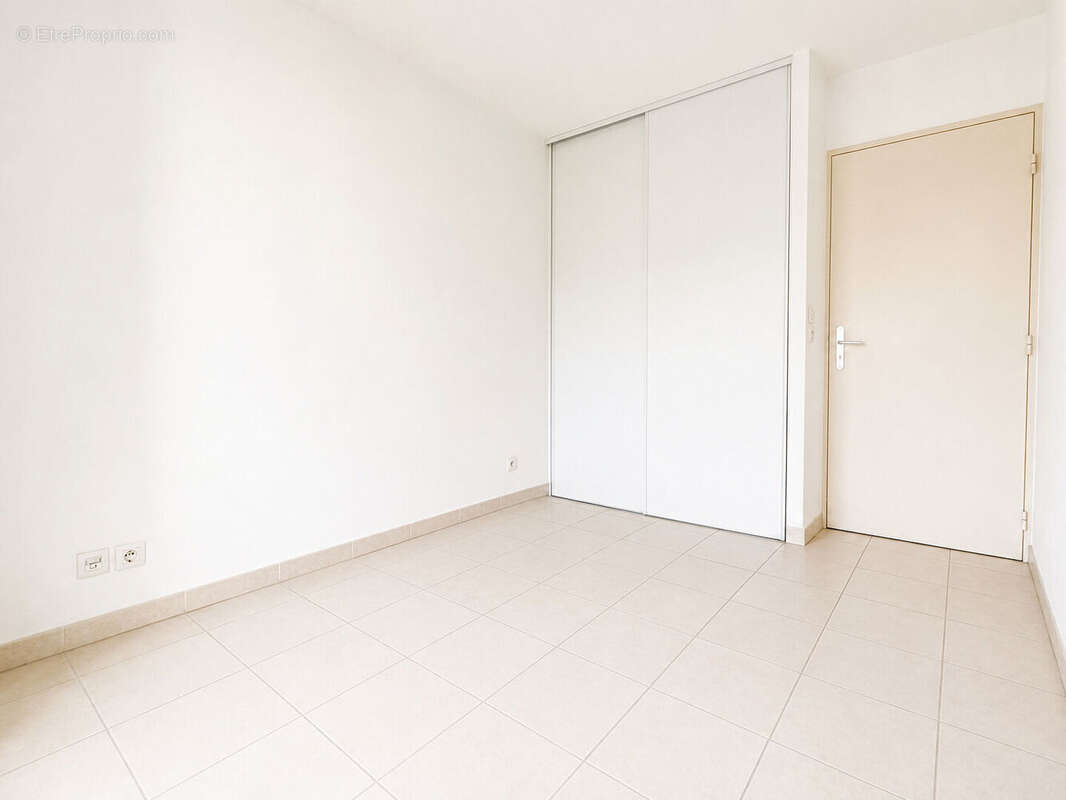 Appartement à MARSEILLE-7E