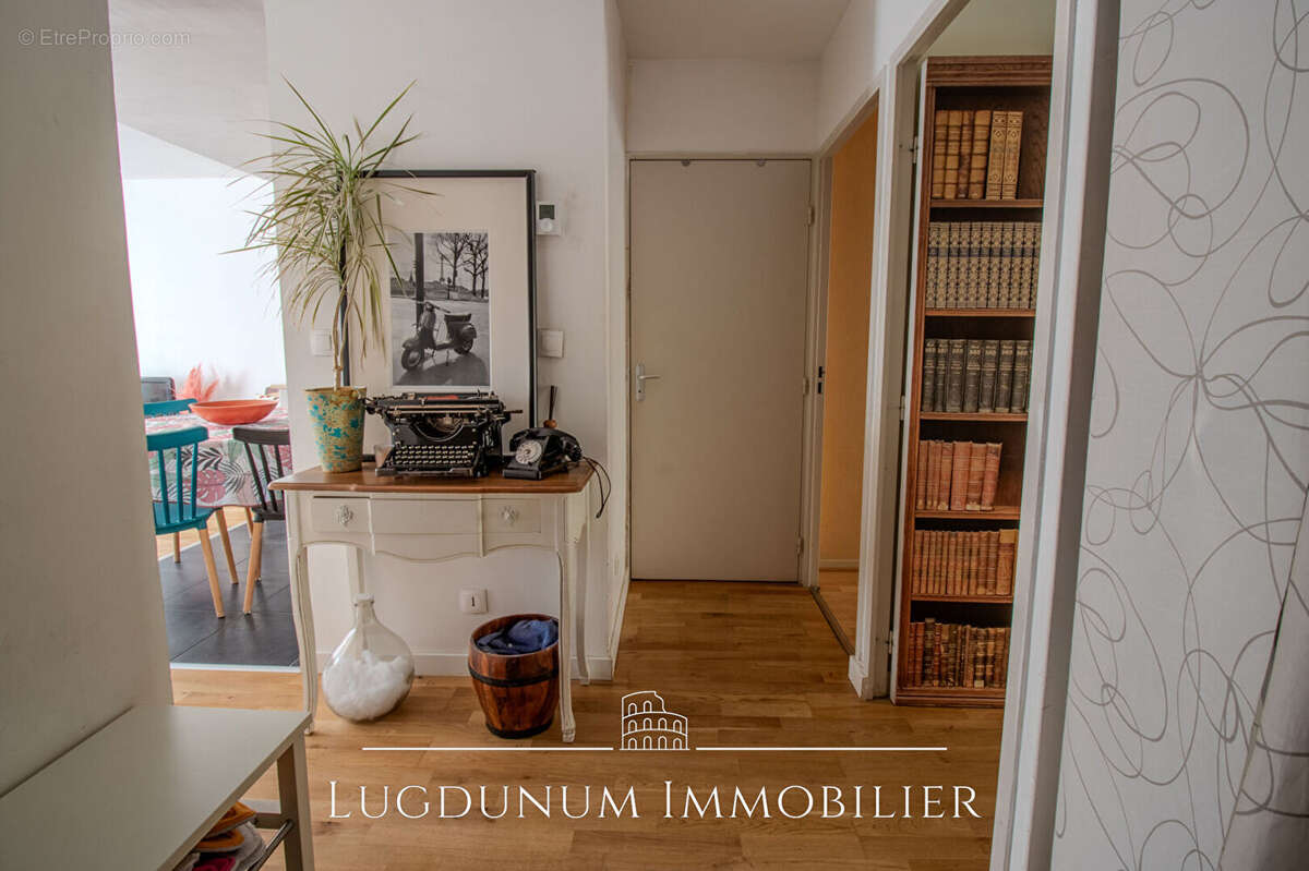 Appartement Caluire Et Cuire 3 pièce(s) 55 m2 - photo 7