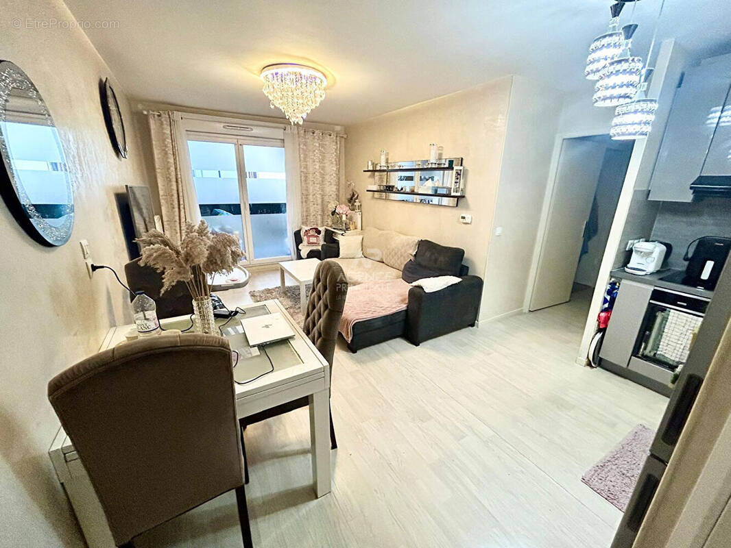 Appartement à VERNOUILLET