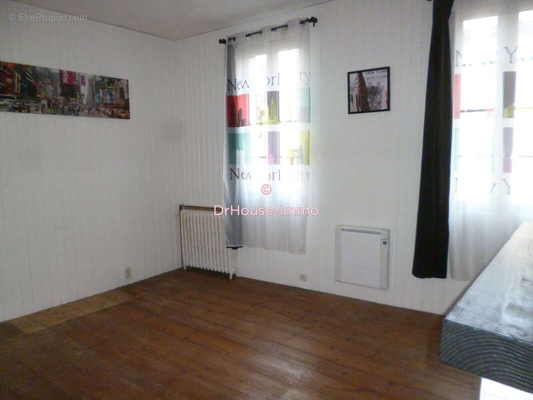 Maison à CASTILLON-LA-BATAILLE