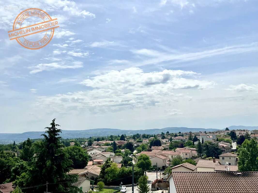 Appartement à MONTAGNY