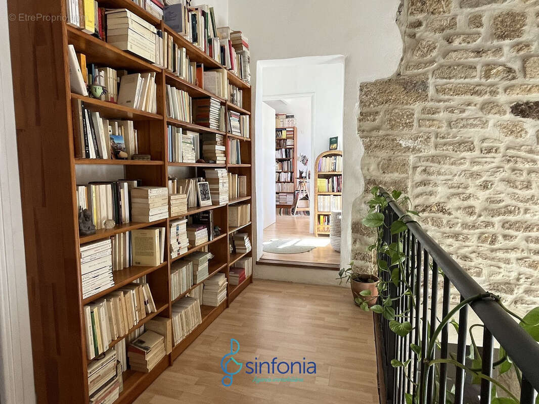 Maison à SAINT-SIFFRET