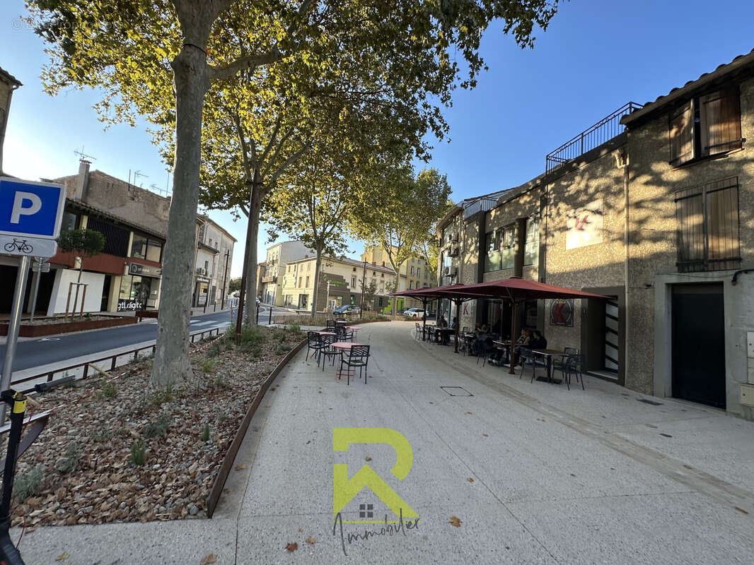 Bar Pub licence IV et ses 2 appartements - photo 2