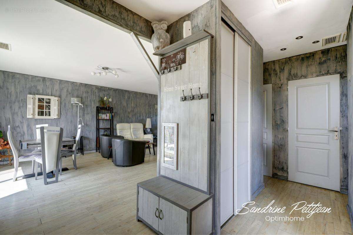 Maison à vendre 4 pièces - parcelle 997m² - Saint Maurice de Beynost 01700 - photo 8