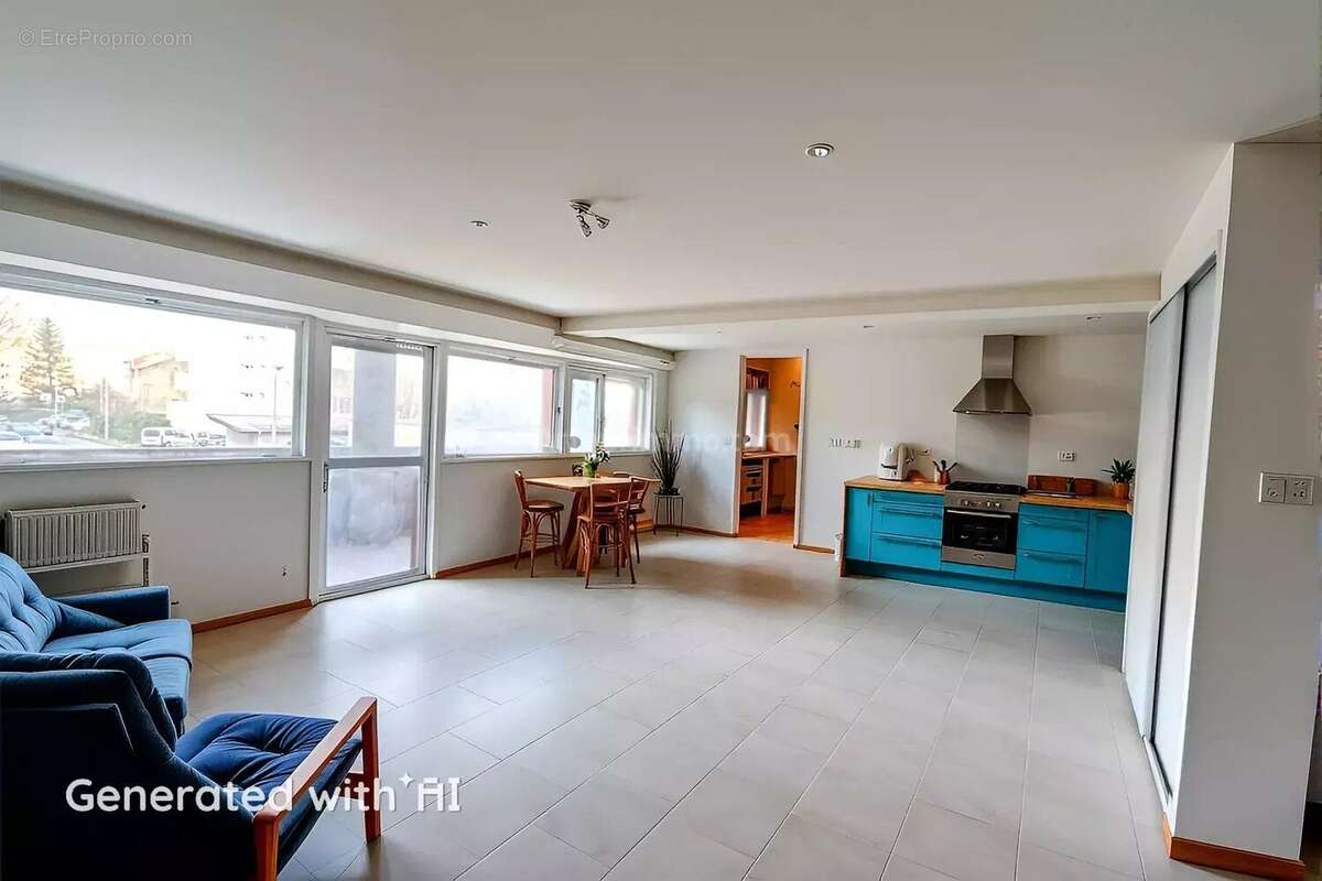 Appartement à FONTAINE