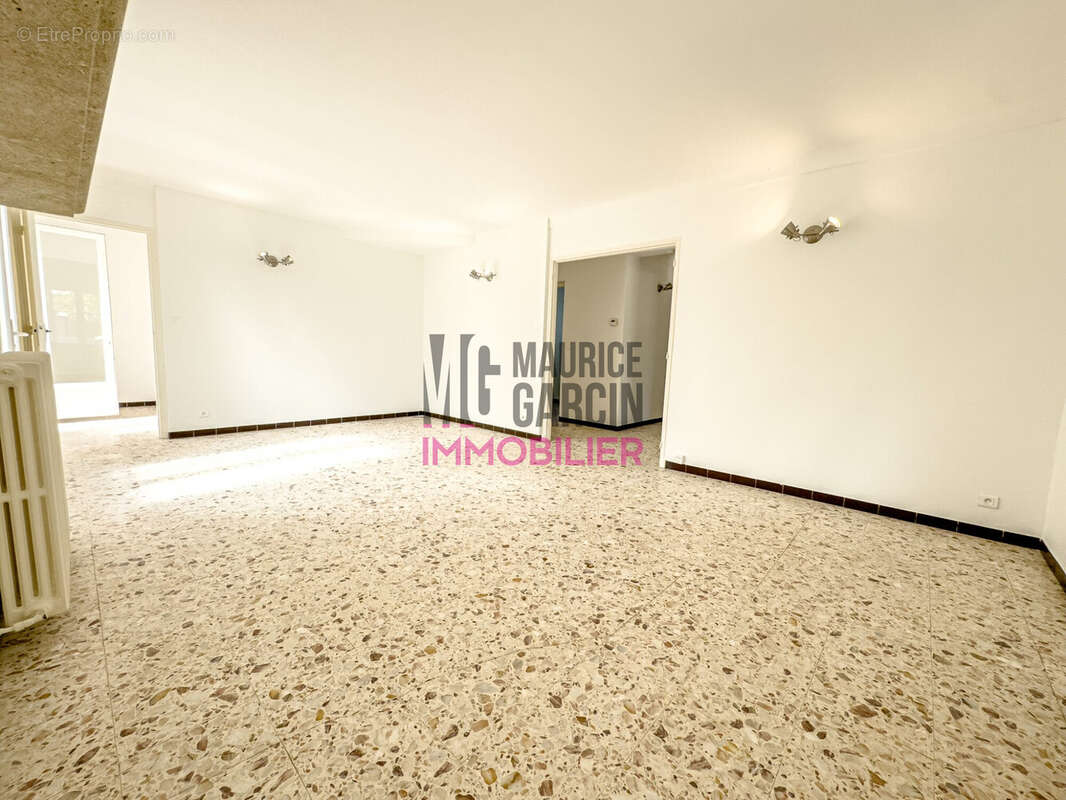 Maison à MALEMORT-DU-COMTAT