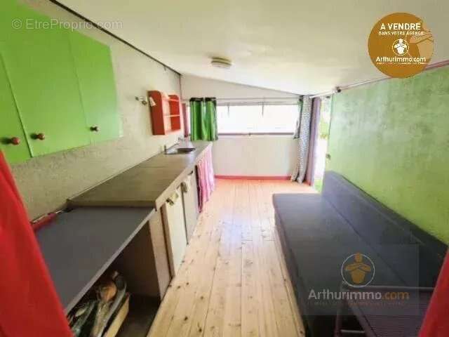 Maison à BORMES-LES-MIMOSAS