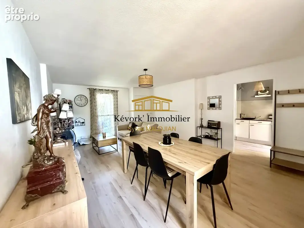 Appartement à BOURG-LES-VALENCE