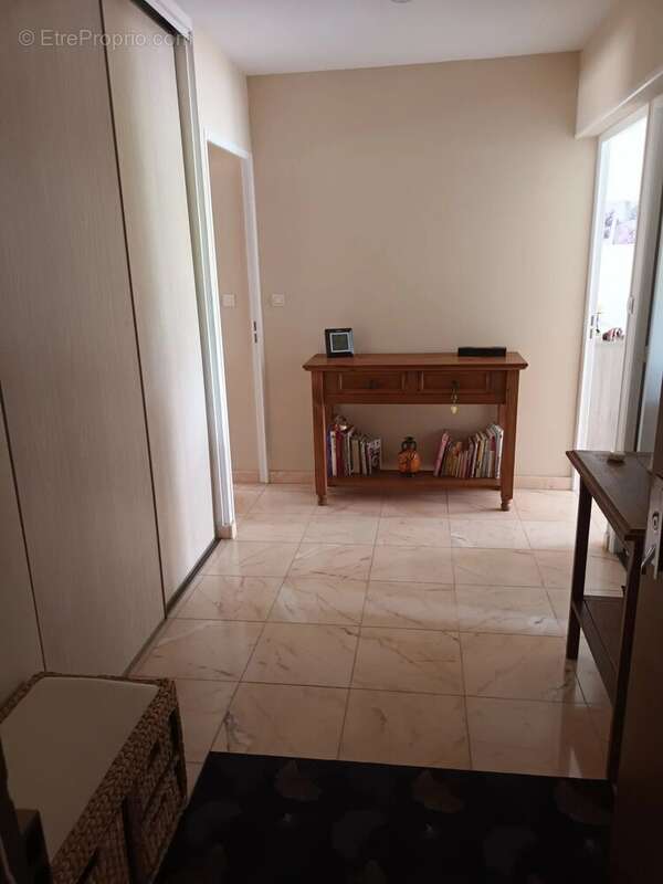 Appartement à MONTCEAU-LES-MINES