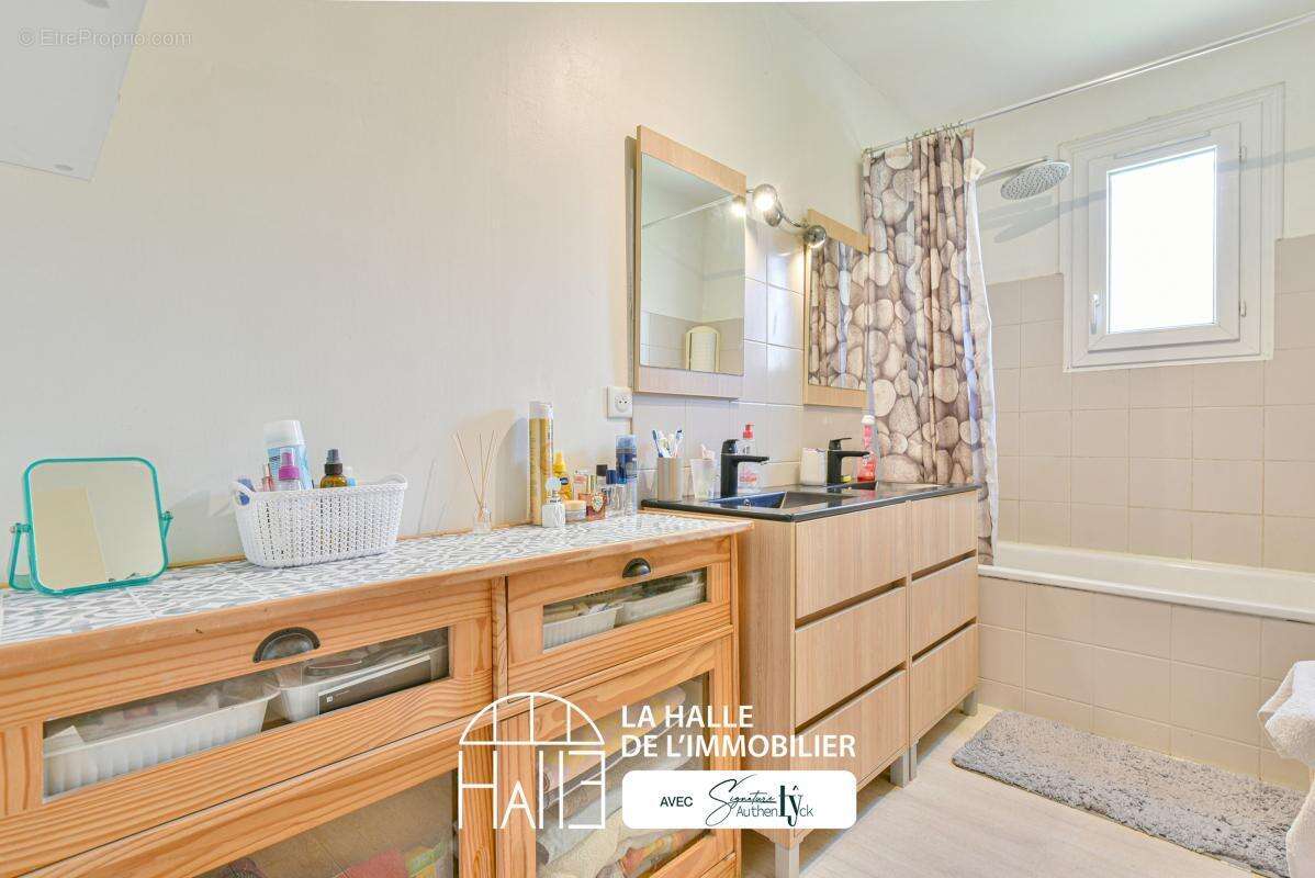 Maison 90 m² à Saint-Martin-Le-Vieux  - photo 7