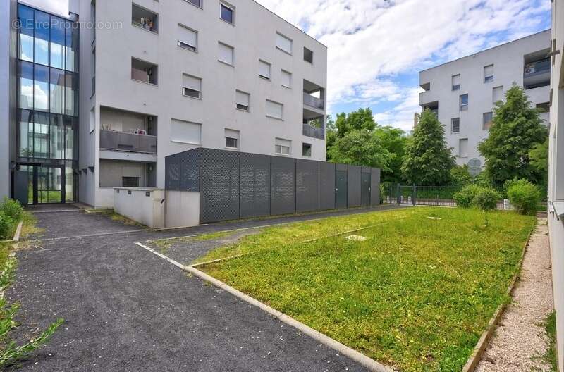Appartement à VENISSIEUX